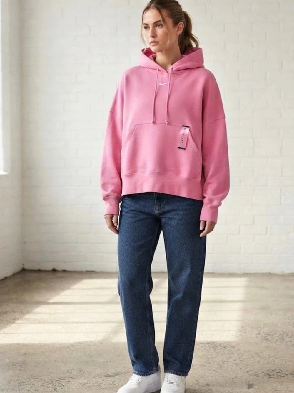 Nike Women's Pink Oversized Fleece Hoodie Sweatshirt Style DQ5858-676 Size XL